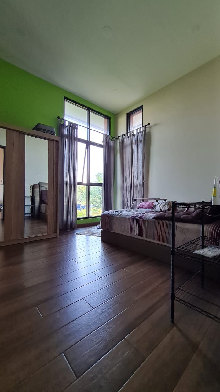 Di Jual Rumah Serenade Lagoon Grand Wisata